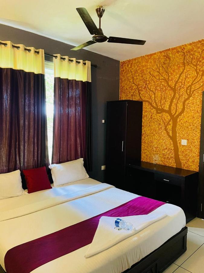 Letstay Vythiri Hill Palace Экстерьер фото
